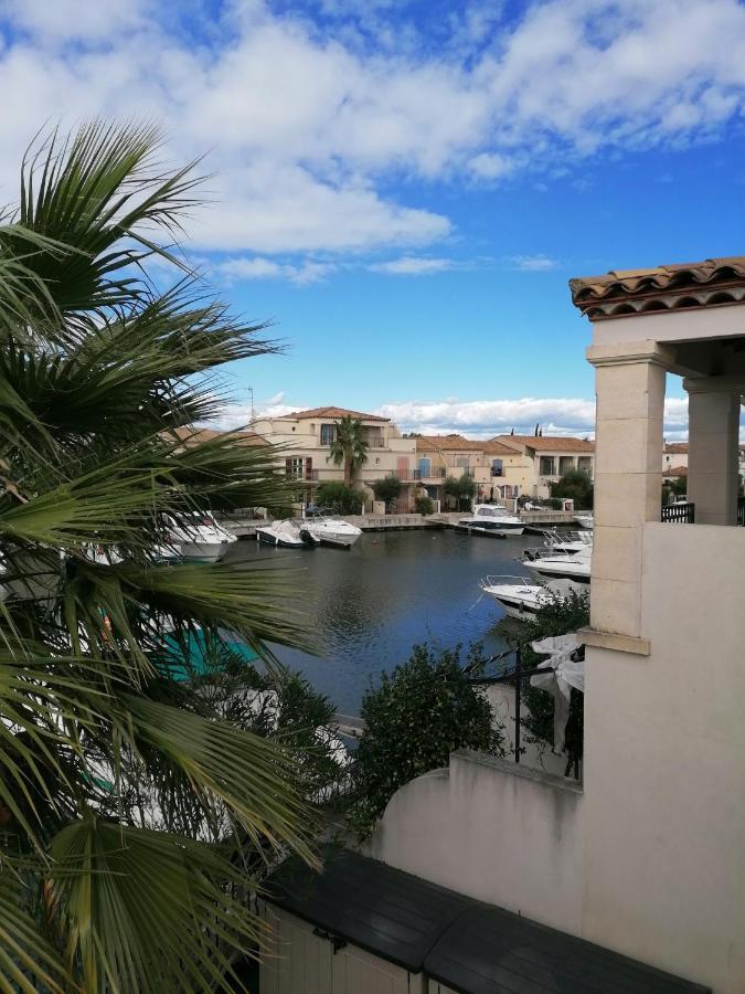 Marina A Aigues Mortes - Gard Bagian luar foto